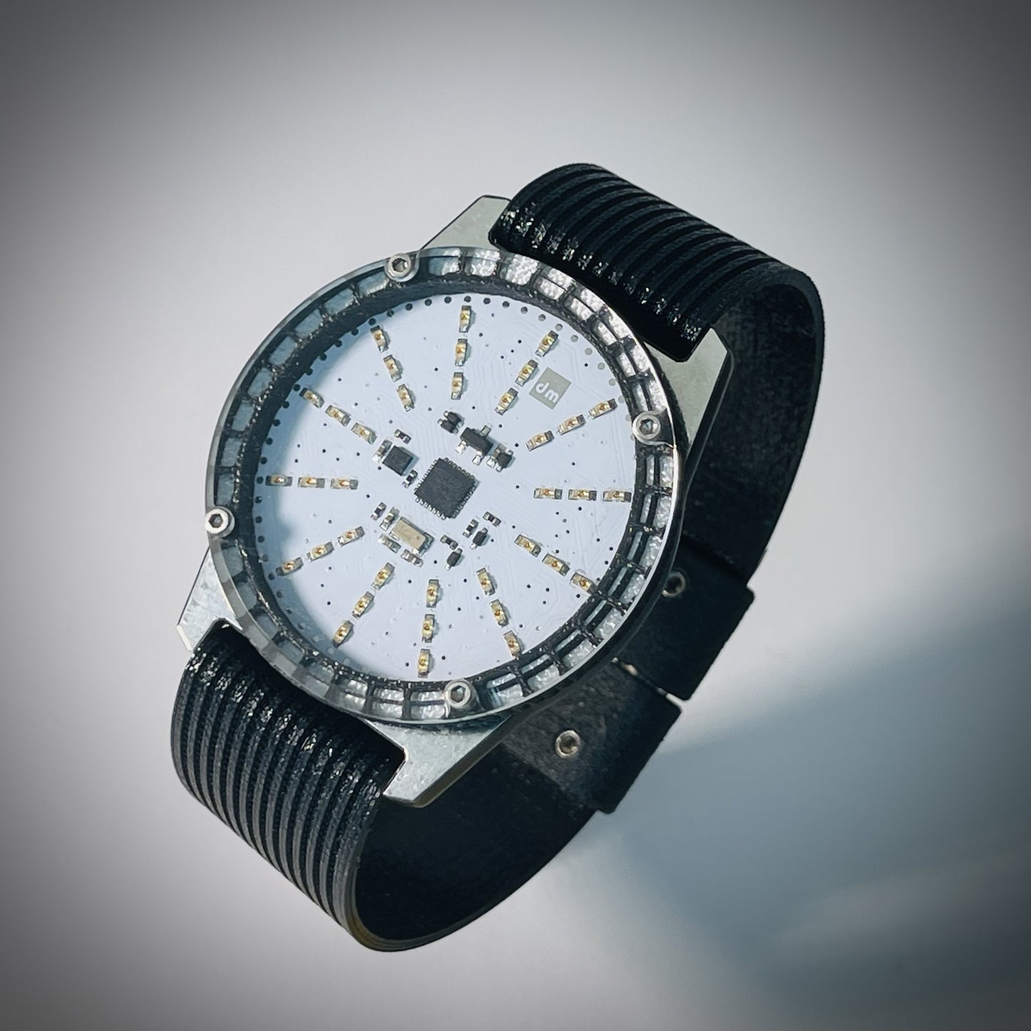 WHITE-CLASSIC-WATCH